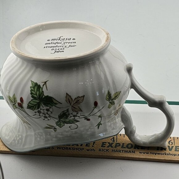 Mikasa Strawberry Fair Antique Green Creamer 3.5" berries & blossom vintage 1982 - Picture 10 of 10